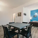 Al 13 - Lakeside Leisure&business