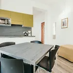 Al 13 - Lakeside Leisure&business * Stresa