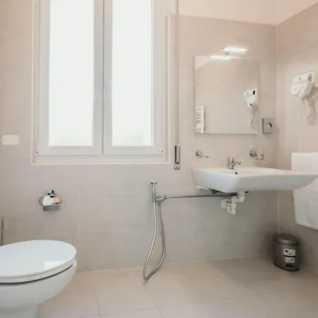 Al 13 - Lakeside Leisure & Business Apartamento