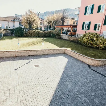 Al 13 - Lakeside Leisure & Business * Stresa