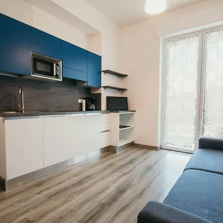 Al 13 - Lakeside Leisure & Business Apartamento