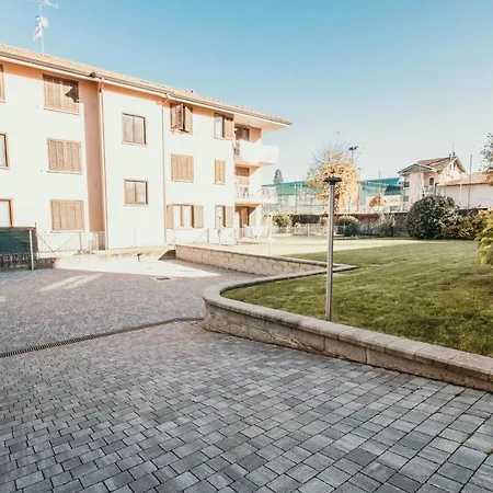 Al 13 - Lakeside Leisure & Business * Stresa