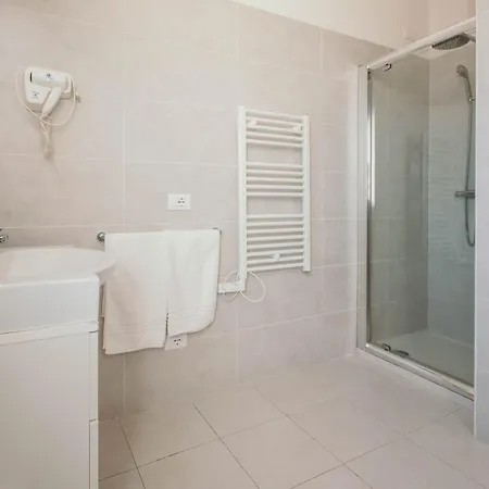 Appartamento Al 13 - Lakeside Leisure & Business