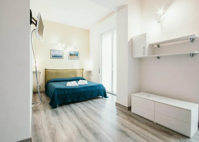 Apartment Al 13 - Lakeside Leisure & Business *