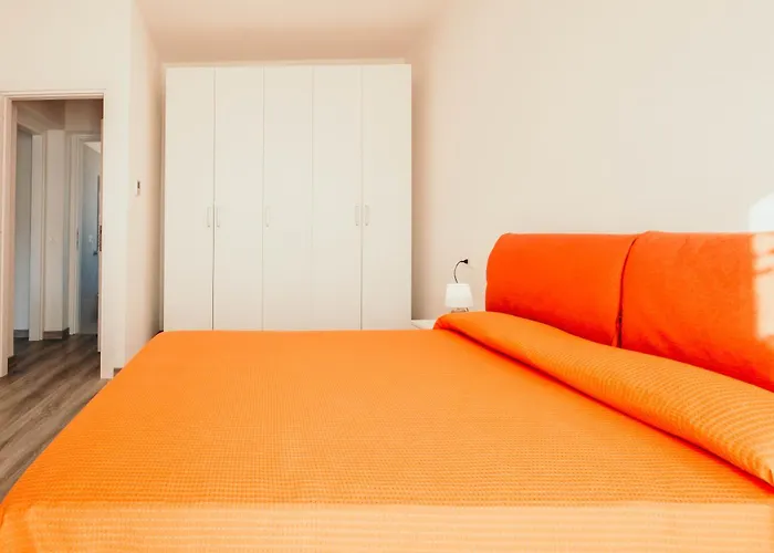 Al 13 - Lakeside Leisure & Business Apartment Stresa