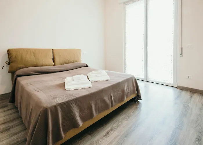 Al 13 - Lakeside Leisure&business Apartment *