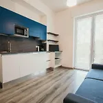 Al 13 - Lakeside Leisure & Business Lejlighed