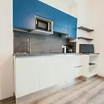 Al 13 - Lakeside Leisure & Business Lejlighed Stresa